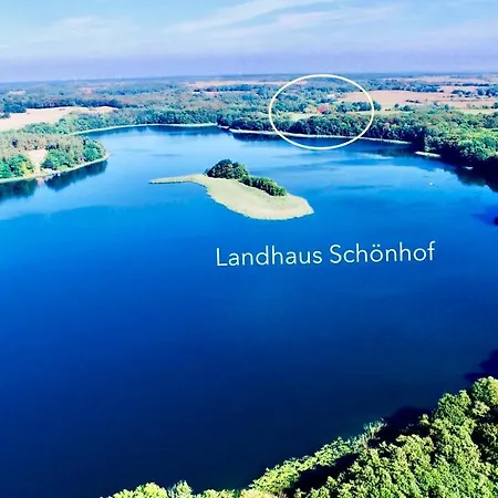 Daire Schoenhof Feldberger Seenlandschaft